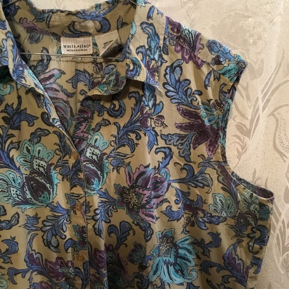 White Stag Sleeveless Button Up Blue and Tan Top - Picture 2 of 5